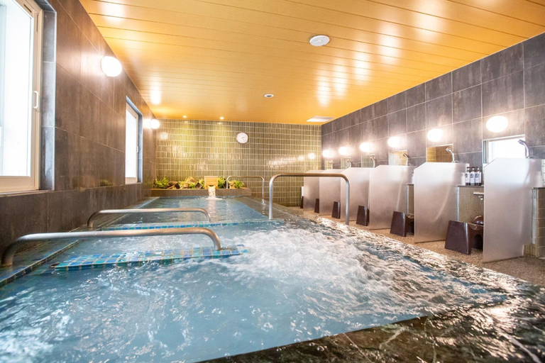 Sport & Beauty 2, Cabin Capsule Hotel J Ship Osaka Namba, Osaka