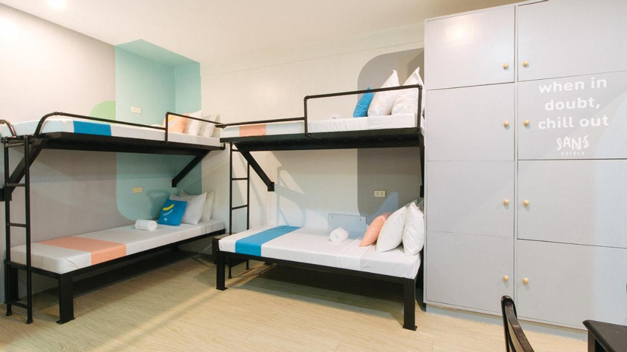 Bedroom 4, Sans Hotel at Berrie Suites Tagaytay, Tagaytay City