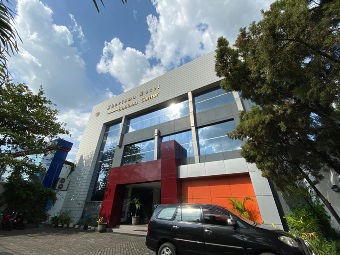 Exterior & Views, Hotel Kharisma, Madiun
