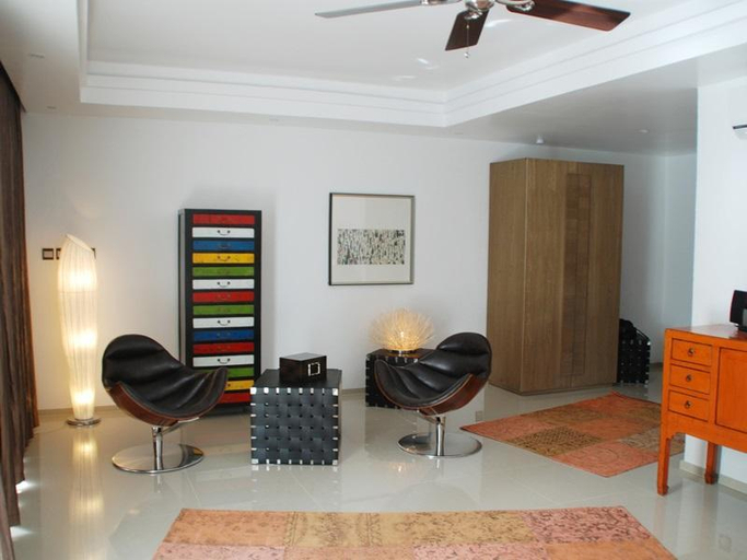 Public Area, Sundown Beach Studios, Malay