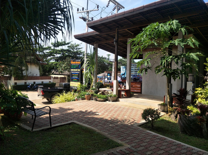 Public Area 2, Lanta Intanin Resort, Ko Lanta