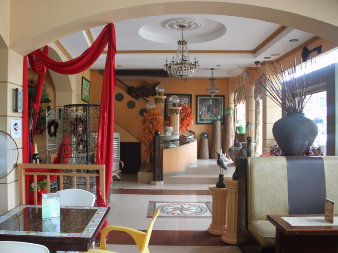 Public Area 2, RM Guest House, Dumaguete City