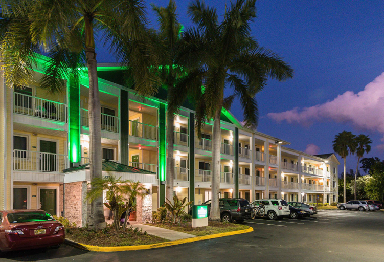 Exterior & Views 5, HomeTowne Studios by Red Roof Fort Lauderdale, Broward