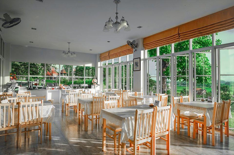 Food & Drinks 4, Pua De View Boutique Resort, Pua