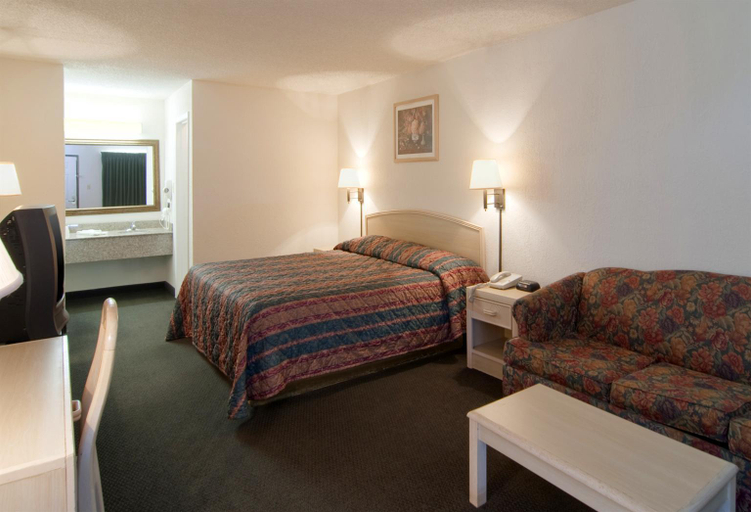Bedroom 3, Americas Best Value Inn Suites Texas City, Galveston