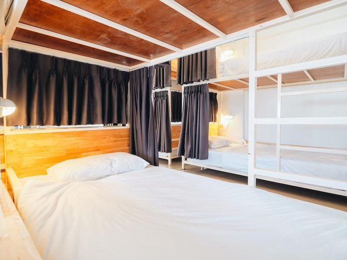 Bedroom 4, Loyy Hotel - Hostel, Muang Chiang Mai