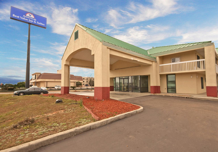 Exterior & Views 3, Econo Lodge Mobile Airport Blvd., Mobile