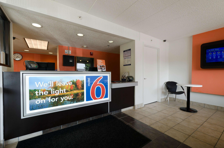 Public Area, Motel 6 Gaithersburg, DC - Washington, Montgomery