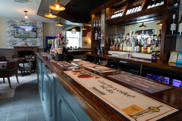 Food & Drinks 5, Seale Arms, Devon