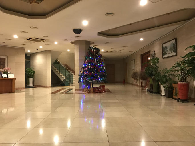 Public Area 2, Ocean View Hotel, Dong