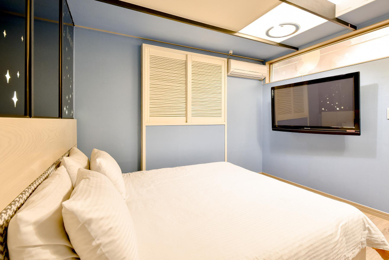 Bedroom 3, Airtel Busan, Sasang