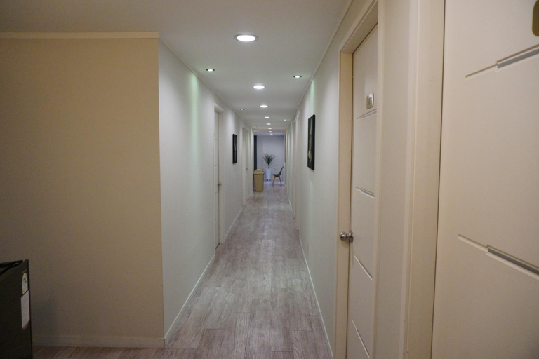 Public Area 3, Mama Guest House, Jung