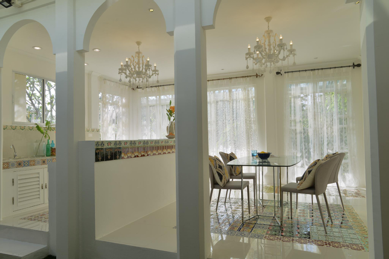 Dining Room 1, Rosario Oasis Resort, San Sai