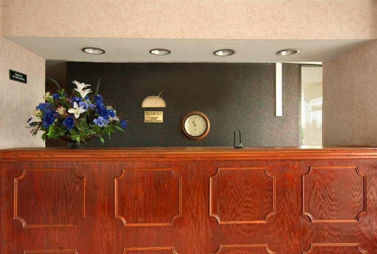 Public Area 2, Econo Lodge Mobile Airport Blvd., Mobile
