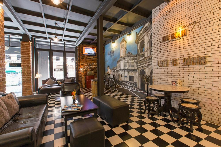 Public Area 2, Na Siam Guesthouse, Phuket Island