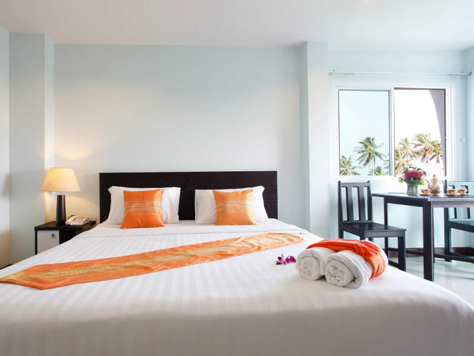 Raya Rawai Place, Phuket Island