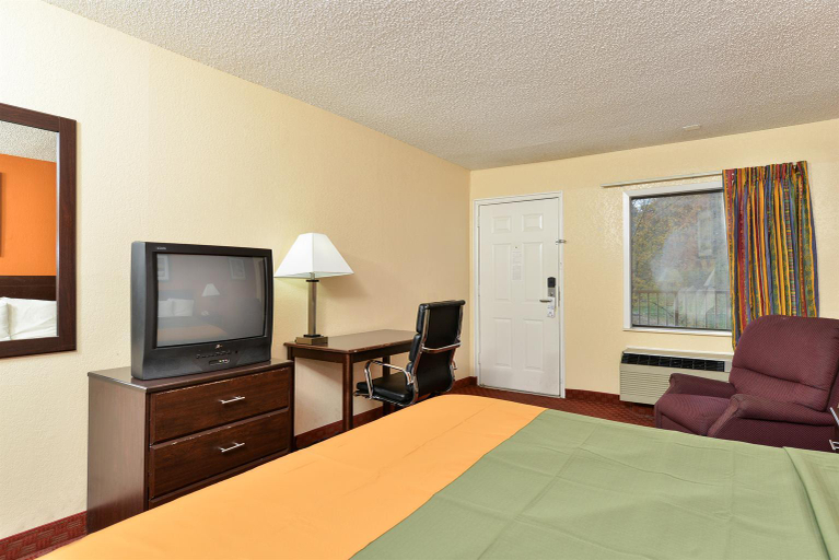 Bedroom 4, Americas Best Value Inn North Little Rock, Pulaski