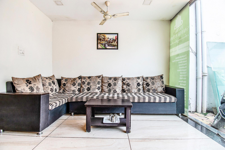 Public Area, FabHotel Sahara Inn, Nashik