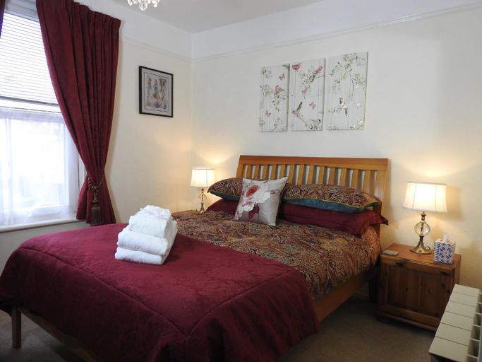 Bedroom 4, Beaches BandB, Torbay