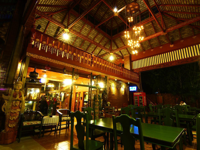 Food & Drinks 5, Irawadee Resort, Mae Sot