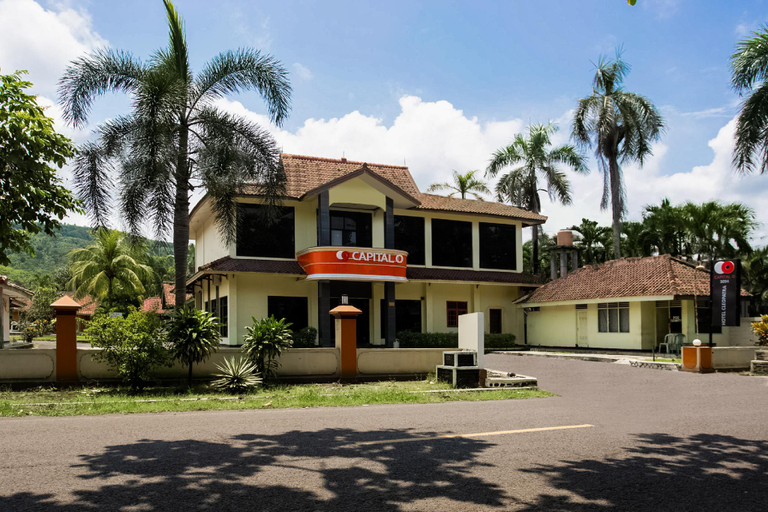 Exterior & Views 1, Capital O 3094 Hotel Cleopatra, Sukabumi