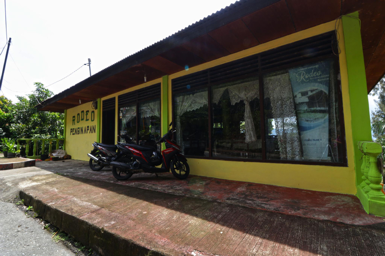 Exterior & Views 1, Penginapan Rodeo, Samosir