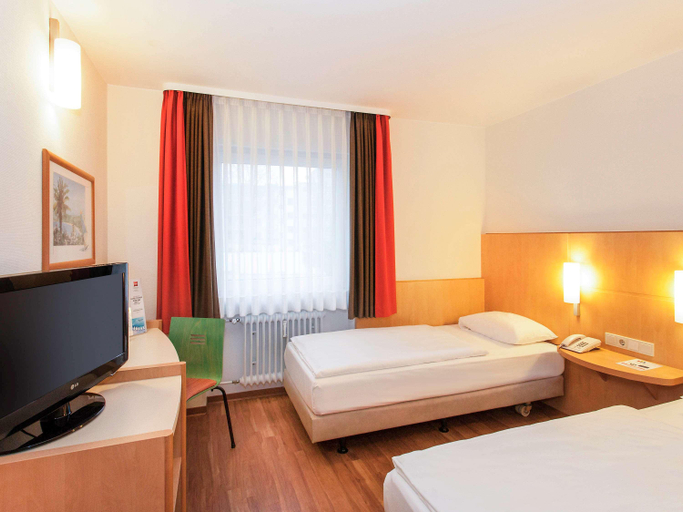 Bedroom 4, ibis Saarbruecken City, Regionalverband Saarbrücken