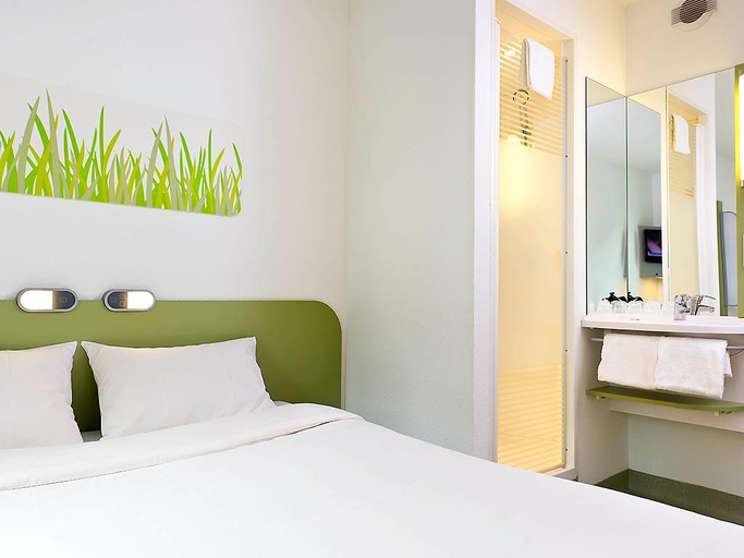 Bedroom 3, B&B HOTEL Toulouse Cité de l'Espace Gonord, Haute-Garonne