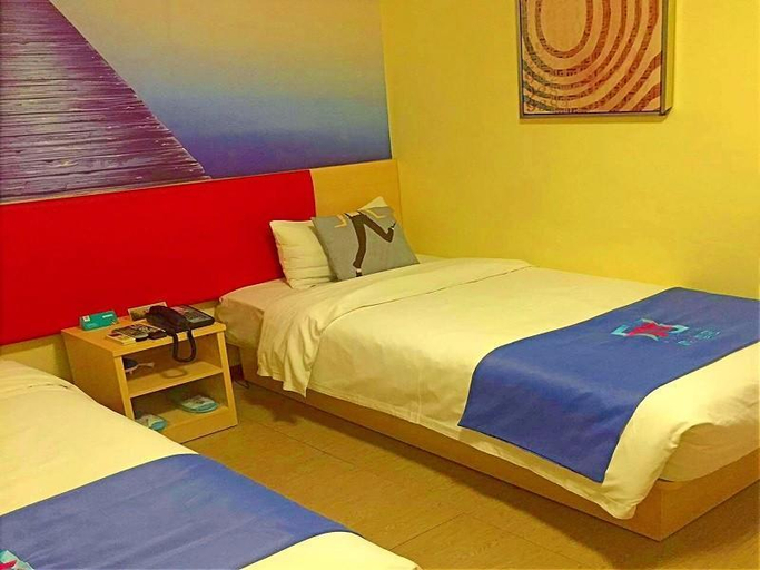 Bedroom 2, Pai Hotel Jiuquan Gulou Jianshe Road, Jiuquan