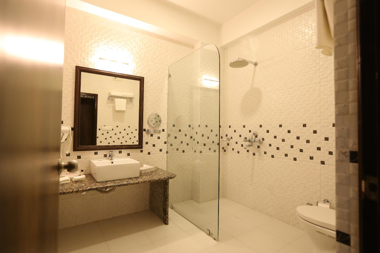 Bathroom, Mewargarh - Red Tullip Hotels, Udaipur, Udaipur