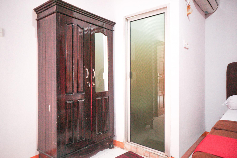 Exterior & Views, RedDoorz near Palembang Square Mall 2, Palembang