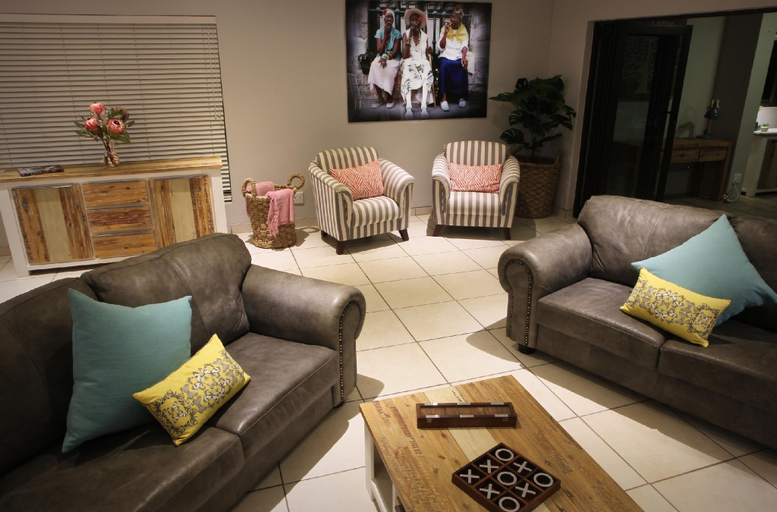 Public Area, Lavender Moon Guest House, eThekwini