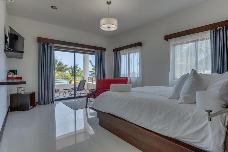 Bedroom 3, The Ellysian Boutique Hotel