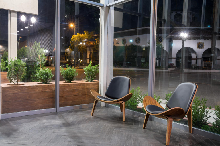 Public Area 2, Hotel Xilo Glendale, Los Angeles