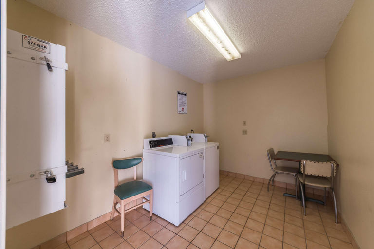 Bathroom 4, Quality Inn & Suites Junction, Kimble