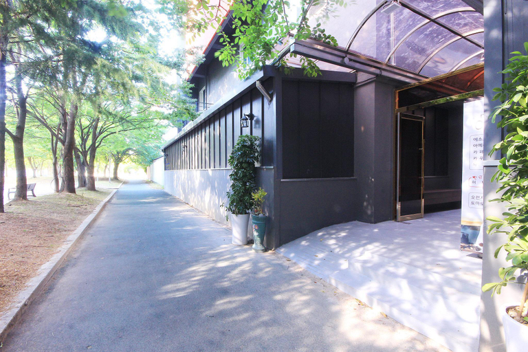 Exterior & Views 2, Hound Hotel Gwangju Cheomdan, Jangseong