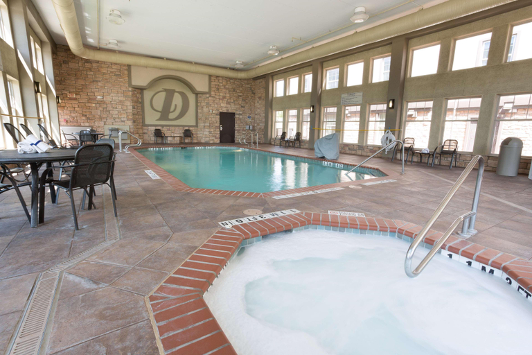 Sport & Beauty, Drury Inn & Suites North San Antonio, Bexar