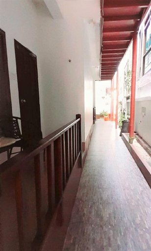 Public Area, Lipe Inn, Muang Satun
