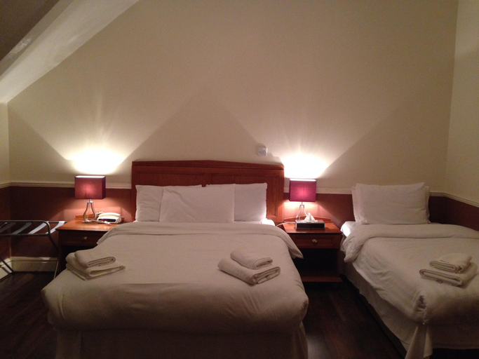 Bedroom 5, Grosvenor Hotel Rugby, Warwickshire