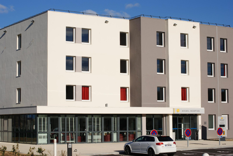 B&B HOTEL Lyon Aéroport St Quentin Fallavier, Isère