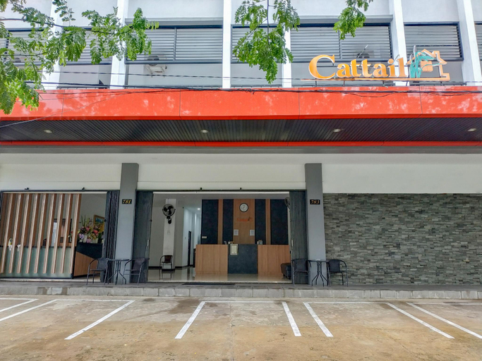 Exterior & Views 1, OYO 3729 Cattail Guest House, Pontianak