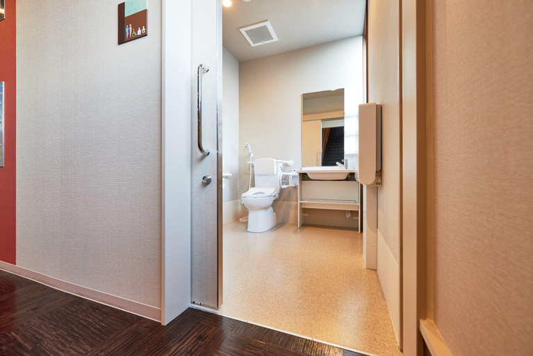 Bathroom 2, Hotel Kan-raku Honjo Waseda Ekimae, Honjō
