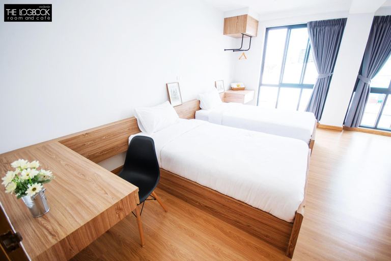Bedroom 2, The LogBook Room and Cafe, Muang Chon Buri