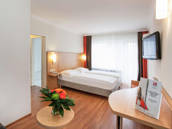 Bedroom 3, ibis Saarbruecken City, Regionalverband Saarbrücken