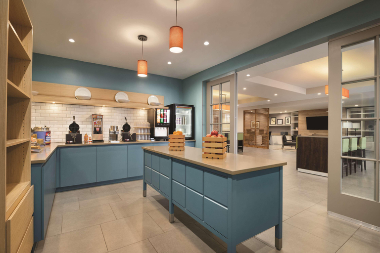 Public Area, Country Inn & Suites By Radisson, Page, Az, Coconino