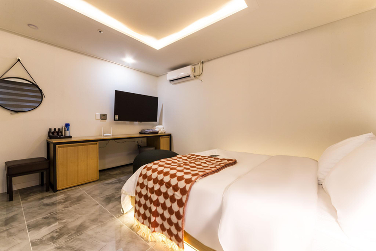 Bedroom 3, Suwon Hash Hotel, Suwon