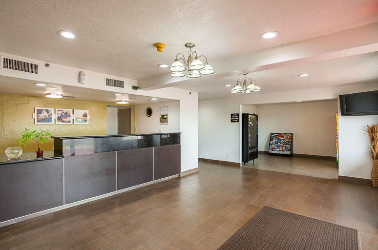 Public Area 3, Studio 6 Fort Worth, TX - Meacham, Fort Worth