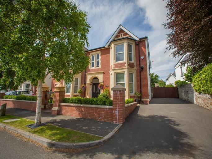 Exterior & Views 1, Studios At Glenthorne, Merthyr Tydfil