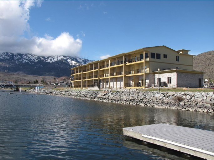 Exterior & Views 2, Howards On The River, Okanogan