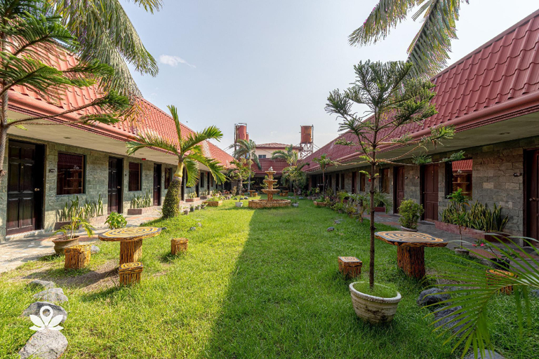 Exterior & Views, Zen Rooms Check Inn Bacolod, Bacolod City